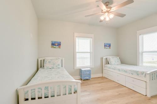 Photo #2 of Hot Tub and Bay Views Beachfront Gilchrist Retreat in Bolivar Peninsula, TX