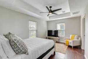 Photo #5 of Near Beach Access Galveston Home with Grill and Patio in Galveston, TX