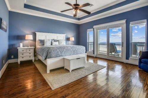 Photo #2 of Seaside Sanctuary in Bolivar Peninsula, TX