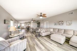 Photo #4 of A Shore Thing in Port Aransas, TX