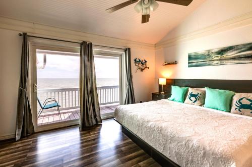 Photo #2 of Pier and Pool Access Bayfront Rockport Escape! in Rockport, TX