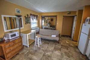 Photo #4 of Florence I 608 Condominium Condo in South Padre Island, TX