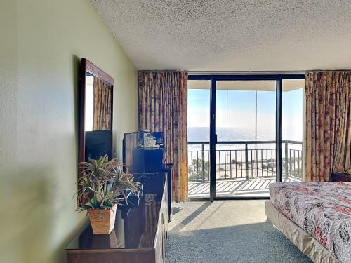 Photo #2 of San Luis 1032 in Galveston, TX