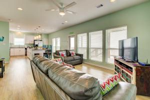 Photo #5 of Gilchrist EZ Street Beach House with Gulf Access! in Bolivar Peninsula, TX