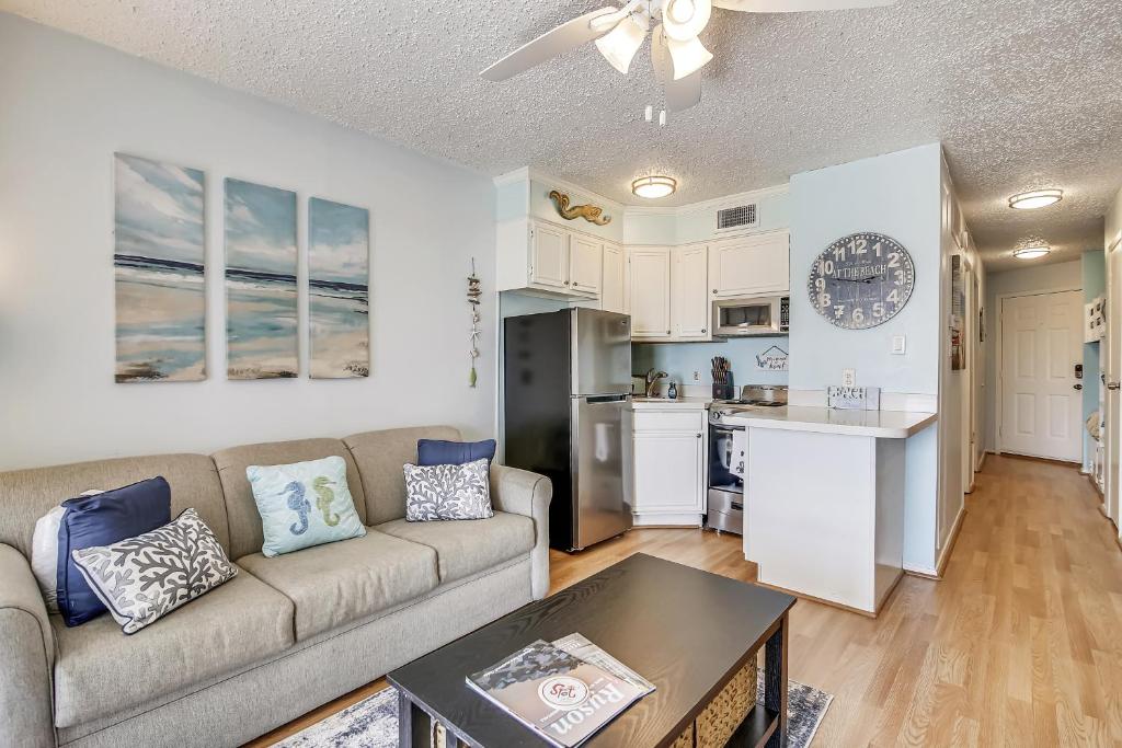 Photo #1 of Casa del Mar 274-Saltwater Paradise in Galveston, TX