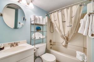 Photo #5 of Casa del Mar 274-Saltwater Paradise in Galveston, TX