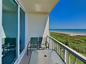 Photo #4 of Galvestonian 503 - Escape To The Sea in Galveston, TX