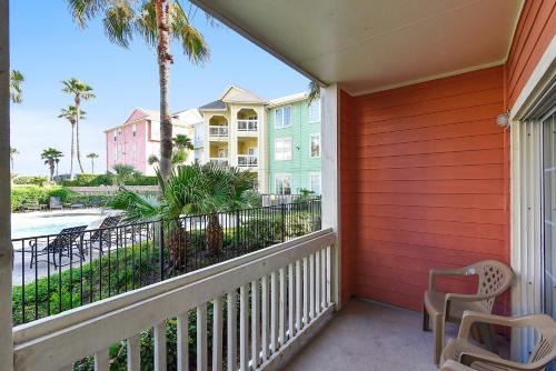 Photo #2 of Dawn 813-Poolside Pleasure in Galveston, TX