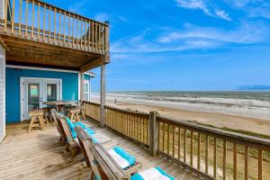 Photo #6 of Emerald Isle in Bolivar Peninsula, TX