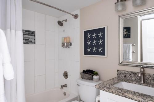 Photo #3 of CDM 304 - Beachfront Serenity in Galveston, TX