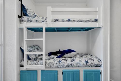 Photo #2 of Bleu Oasis in Galveston, TX