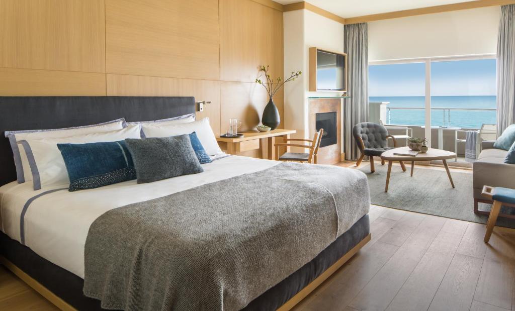 Photo #1 of Malibu Beach Inn in Malibu, CA