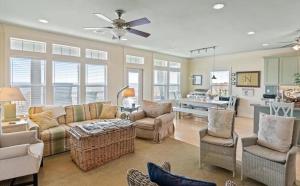 Photo #6 of Bella Rossa home in Bolivar Peninsula, TX