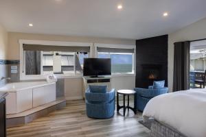 Photo #4 of Cypress Inn on Miramar Beach in Half Moon Bay, CA