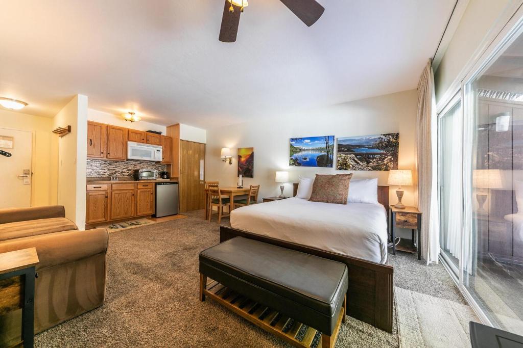 Photo of Cozy Studio w/Kitchenette and Balcony #212 at Donner Lake Village in Truckee, CA