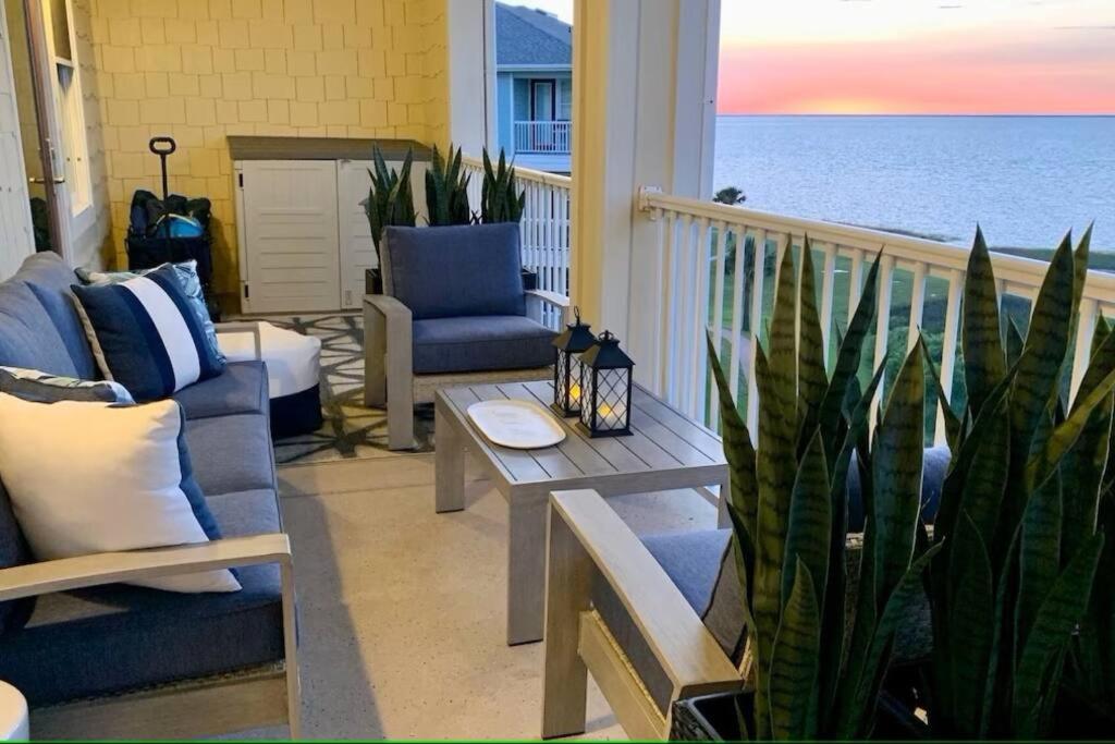 Photo #1 of Nature's Show at Pointe West Beach Resort in Galveston, TX
