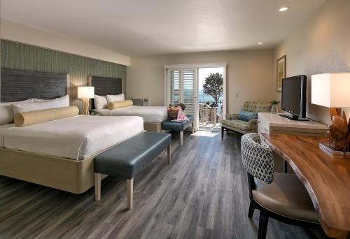 Photo #2 of Inn at the Cove in Pismo Beach, CA