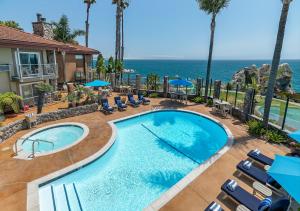 Photo #4 of Inn at the Cove in Pismo Beach, CA
