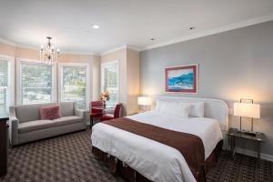 Photo #5 of Glenmore Plaza Hotel in Avalon, CA