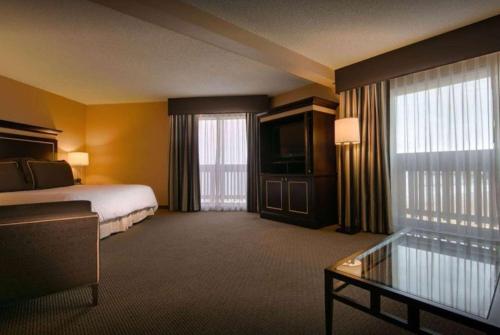 Photo #2 of Pacifica Lighthouse Hotel Trademark Collection by Wyndham in Pacifica, CA