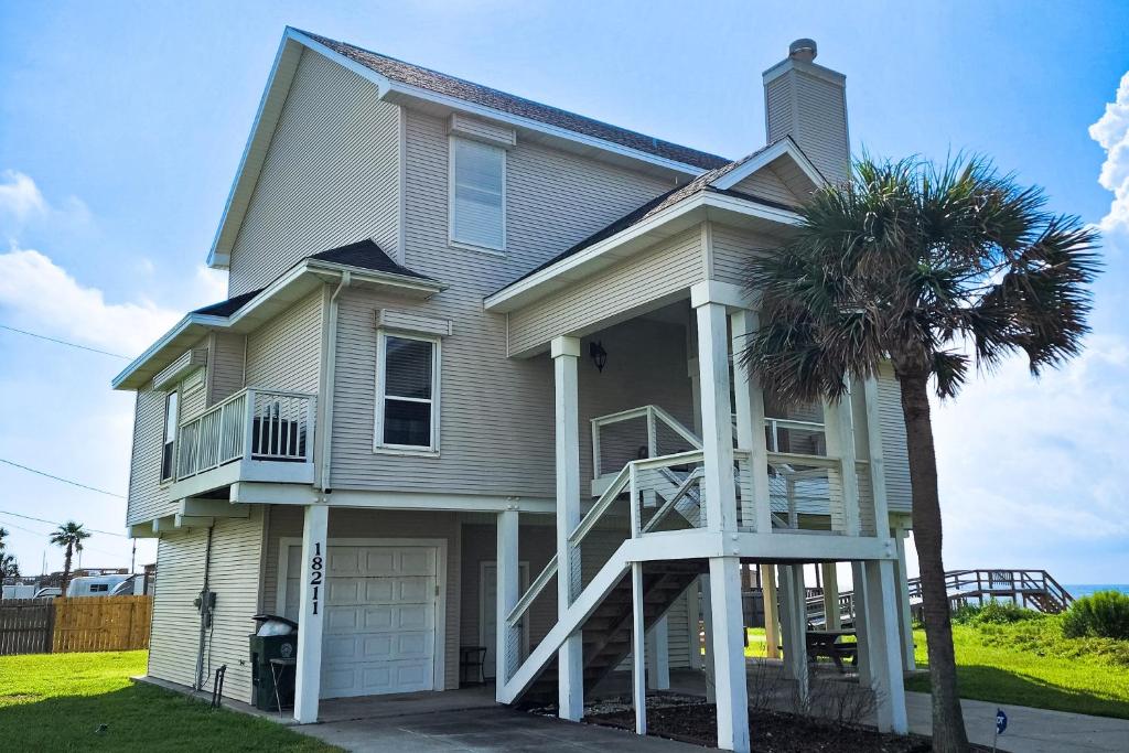 Photo of The Beach Escape in Jamaica Beach, TX