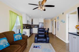 Photo #5 of Seascape 1208 condo in Galveston, TX