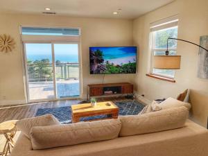 Photo #5 of Shelter Cove Brand New Beautiful Ocean View Home in Whitethorn, CA