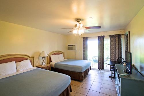Photo #2 of Ocean Villa Inn in San Diego, CA