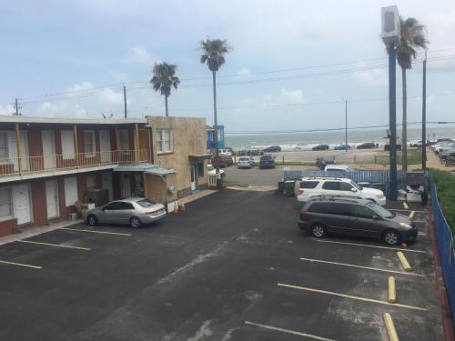 Photo #2 of Beachtree Motel in Galveston, TX