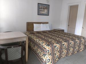 Photo #4 of Beachtree Motel in Galveston, TX