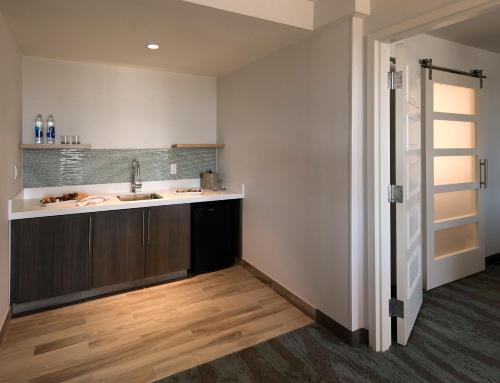 Photo #3 of Crowne Plaza Ventura Beach by IHG in Ventura, CA