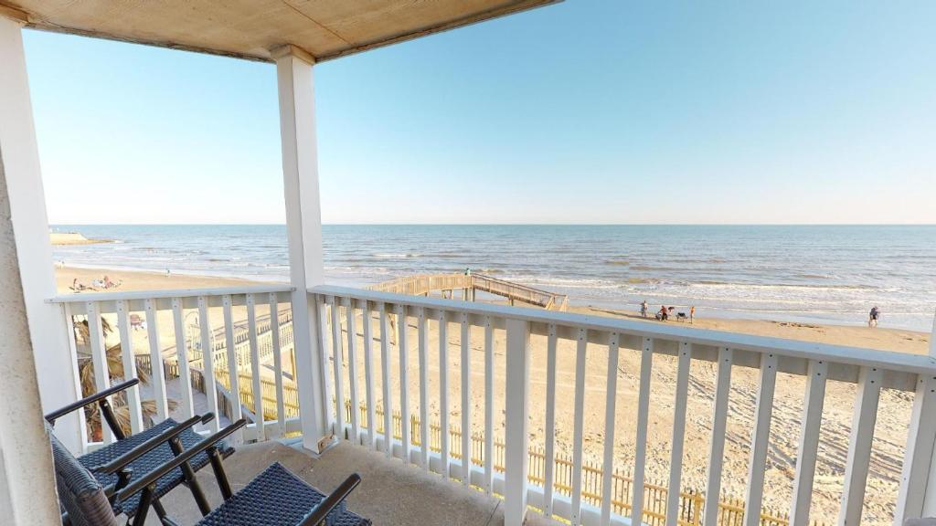 Photo #1 of Seascape 1211 Condo in Galveston, TX