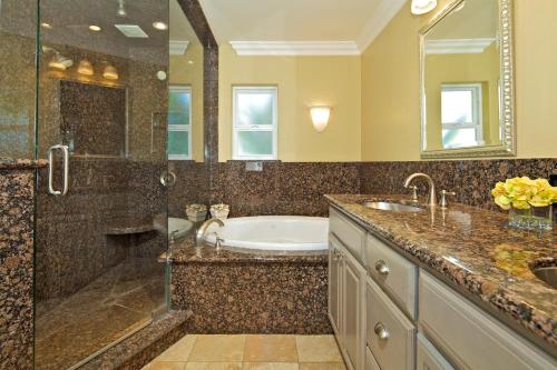 Photo #3 of Ocean Palms Beach Resort in Carlsbad, CA