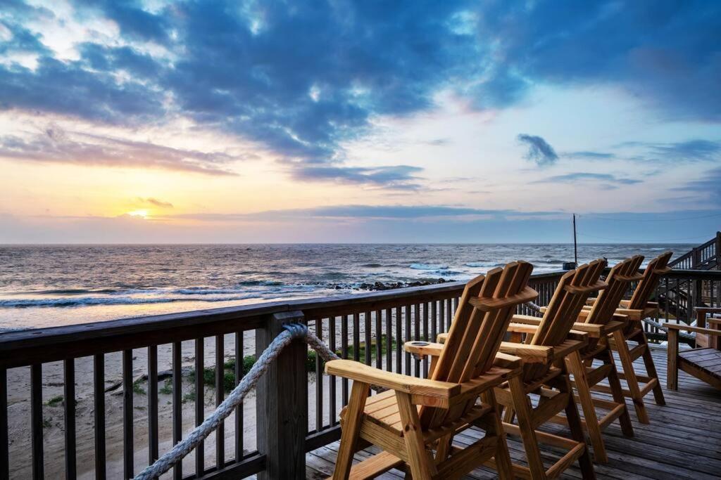Photo of Incredible Sunrises*Sleeps 12*Beautiful in Freeport, TX