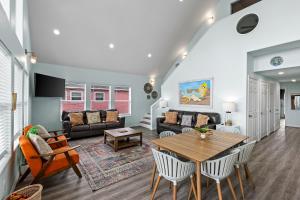 Photo #5 of FlipFlop 5BR Beach Escape Hot Tub Games and Fenced Yard in Bolivar Peninsula, TX