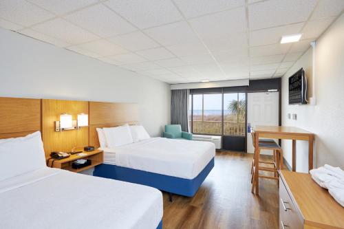 Photo #2 of Chateau Beachfront Hotel, a By the Sea Resort in Panama City Beach, FL