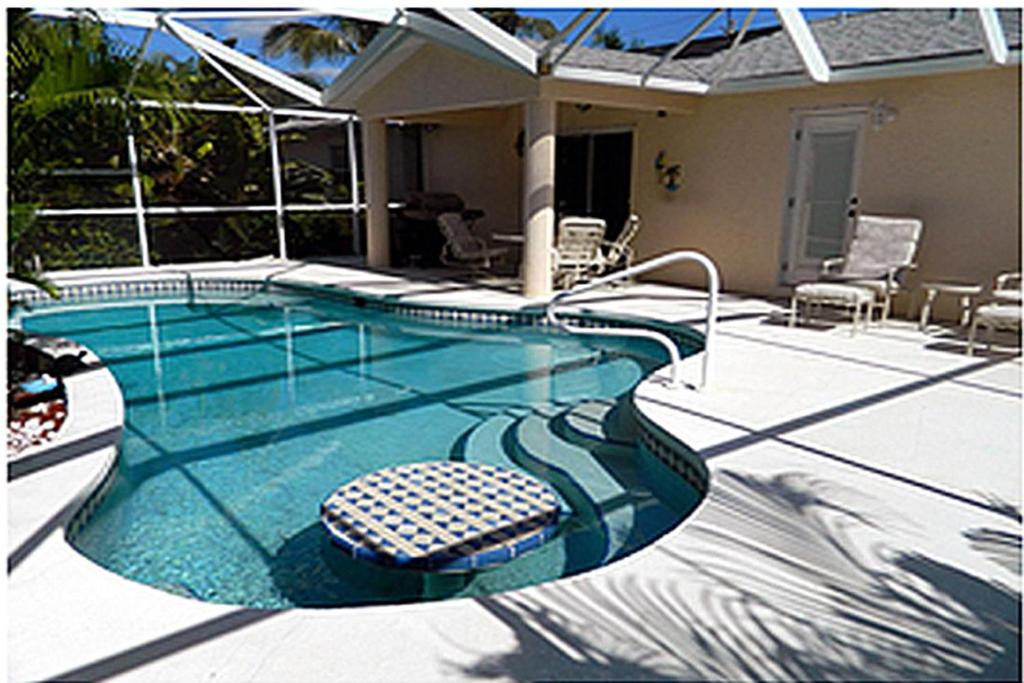 Photo of Mango Marco in Marco Island, FL