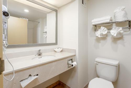 Photo #3 of Hutchinson Island Hotel in Fort Pierce, FL