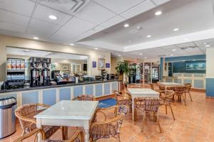 Photo #5 of Hutchinson Island Hotel in Fort Pierce, FL