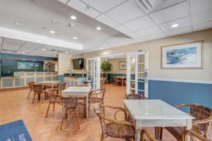 Photo #6 of Hutchinson Island Hotel in Fort Pierce, FL