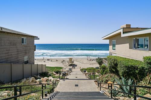 Photo #3 of 3009 Ocean Street in Carlsbad, CA