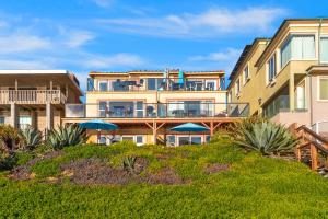 Photo #5 of 3009 Ocean Street in Carlsbad, CA