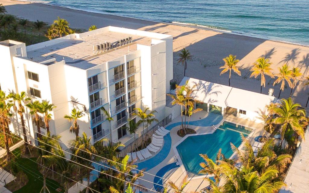 Photo of Plunge Beach Resort in Lauderdale by the Sea, FL