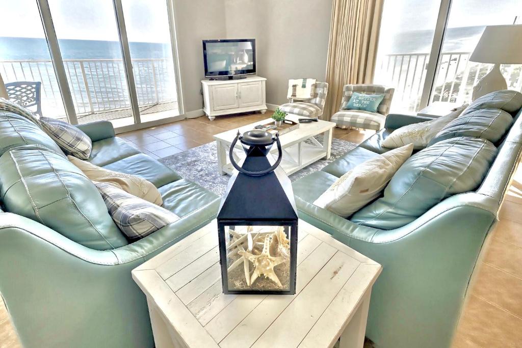 Photo of Happy Ours 2200 sq ft corner beachfront sleeps 12 in Panama City Beach, FL