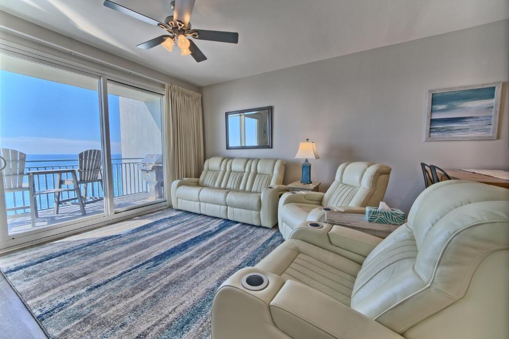 Photo of OCEAN FRONT CONDO w INCREDIBLE VIEWS in Panama City Beach, FL