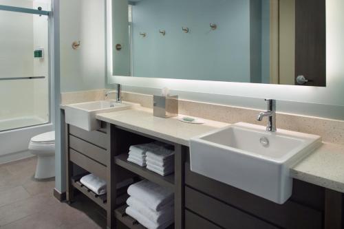 Photo #3 of SpringHill Suites by Marriott Pensacola Beach in Pensacola Beach, FL