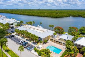 Photo #6 of The Blue Lagoon in Wimauma, FL