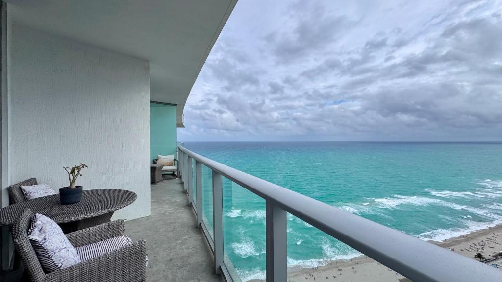 Photo of Picturesque Beachfront Condo - LOVELY 2BD and 2BA APT WITH DIRECT OCEAN VIEW in Hollywood, FL