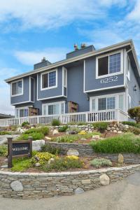 Photo #4 of Sand Pebbles Inn in Cambria, CA