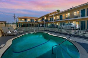 Photo #4 of Comfort Inn Boardwalk in Santa Cruz, CA